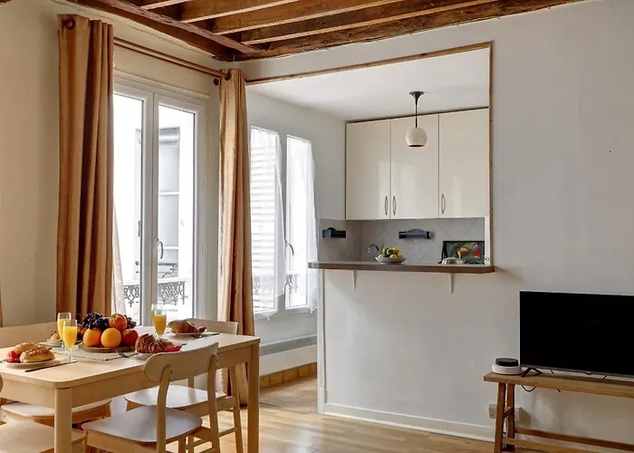 Апартаменты Bnbnova - 1br Eiffel Tower & Rue Cler *